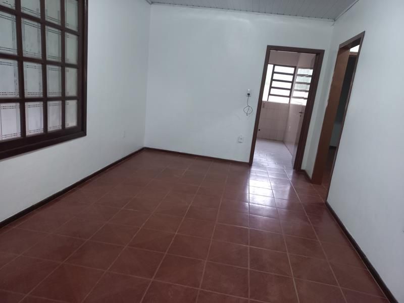 Casa com 2 quartos e 1 banheiro para alugar no bairro Jardim do Prado, Taquara