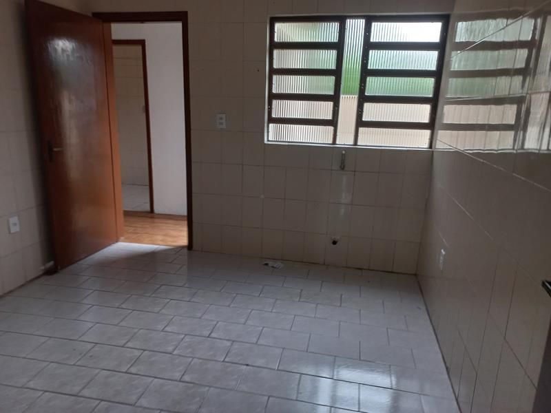 Casa com 2 quartos e 1 banheiro para alugar no bairro Jardim do Prado, Taquara