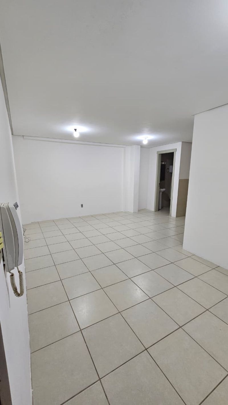 Apartamento com 1 quarto e 1 banheiro para alugar no bairro Centro, Taquara