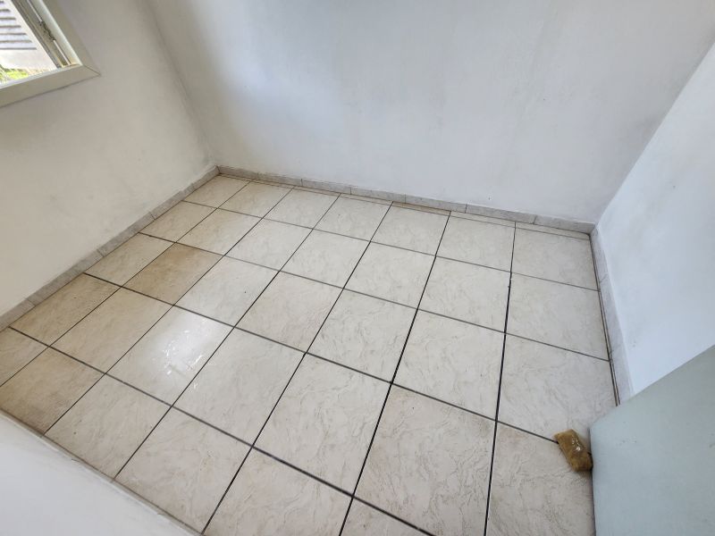 Apartamento com 2 quartos e 1 banheiro para alugar no bairro Centro, Parobe