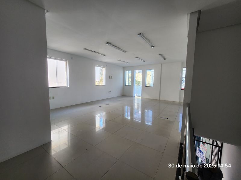 Sala para alugar no bairro Centro, Taquara