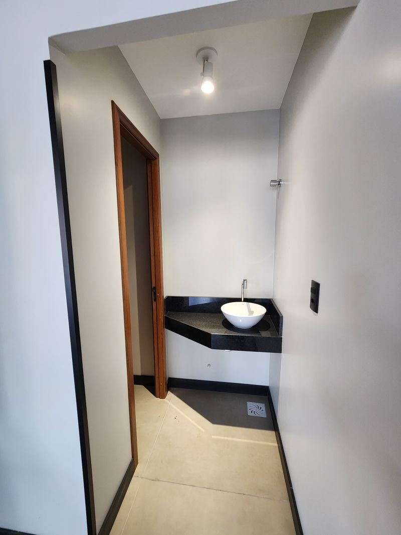 Sala com 1 banheiro para alugar no bairro Centro, Taquara