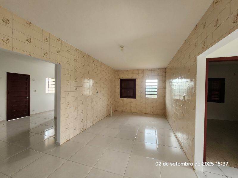 Casa com 2 quartos e 1 banheiro para alugar no bairro Santa Terezinha, Taquara