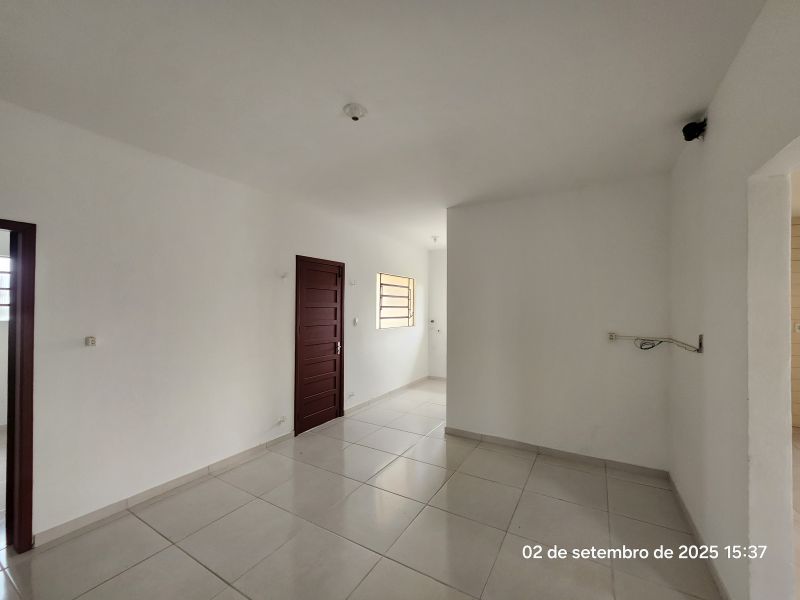 Casa com 2 quartos e 1 banheiro para alugar no bairro Santa Terezinha, Taquara