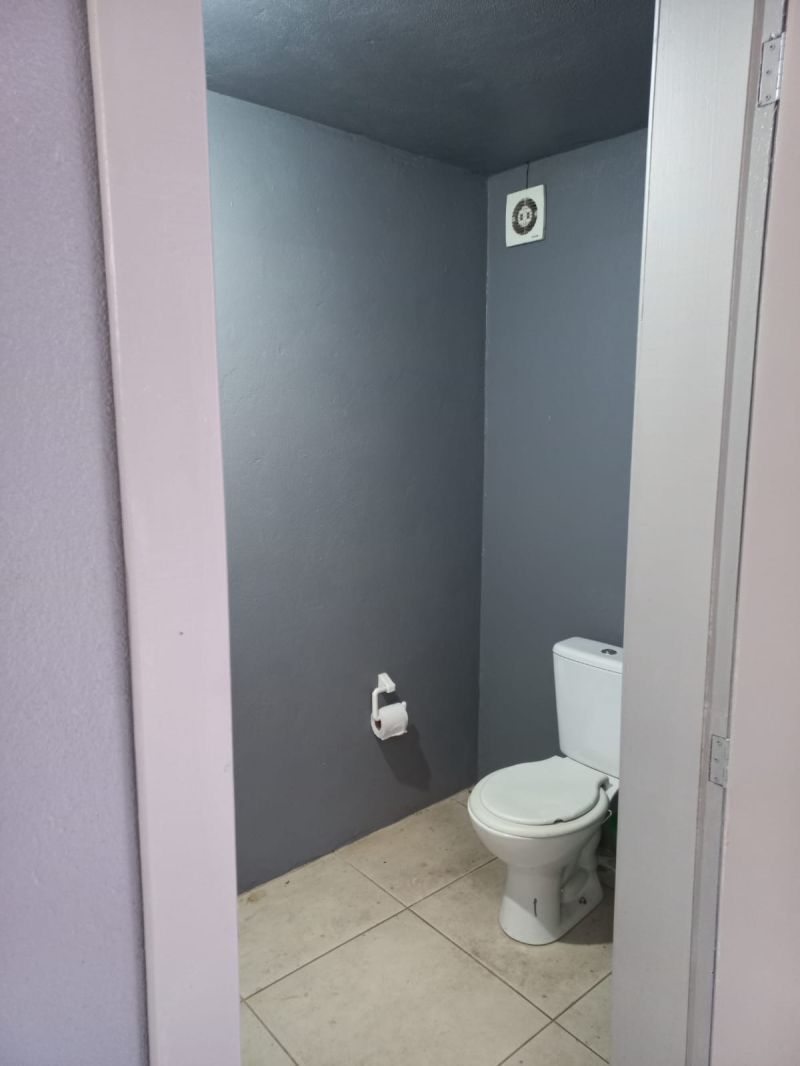 Prédio com 1 banheiro para alugar no bairro Jardim do Prado, Taquara