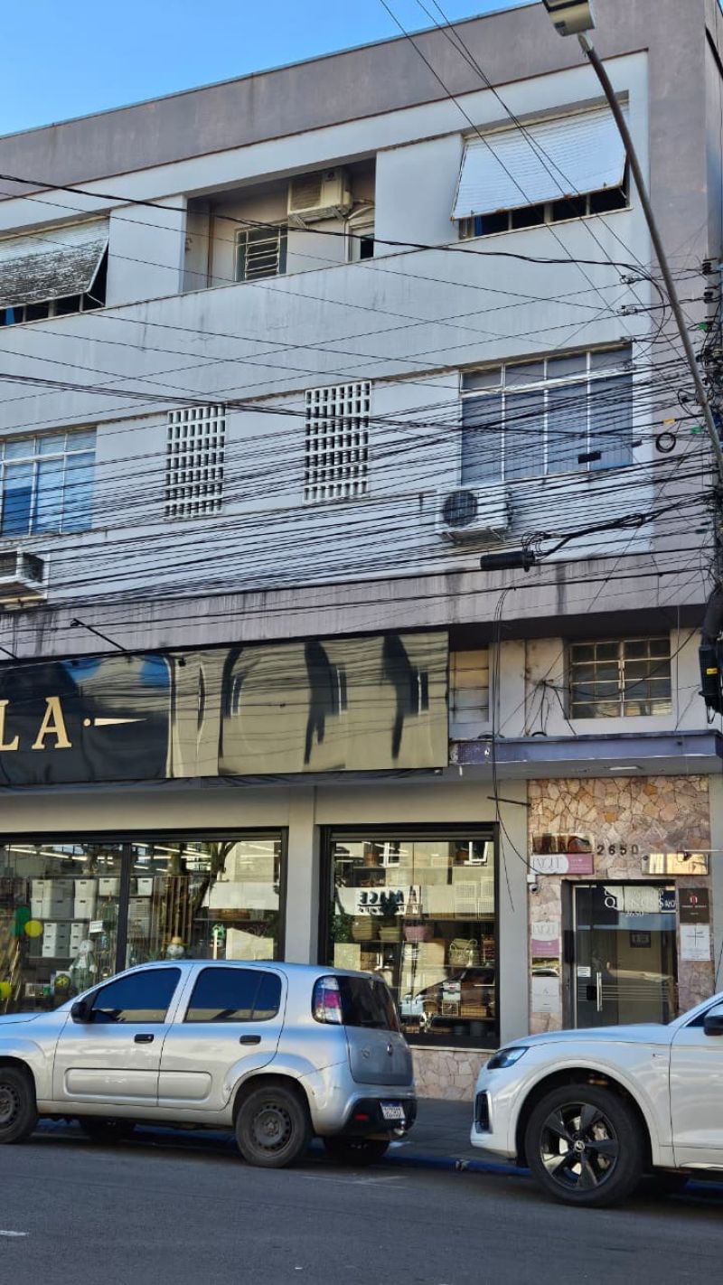 Sala com 1 banheiro para alugar no bairro Centro, Taquara