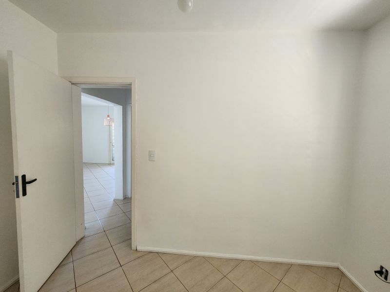 Apartamento com 2 quartos e 1 banheiro para alugar no bairro Jardim do Prado, Taquara