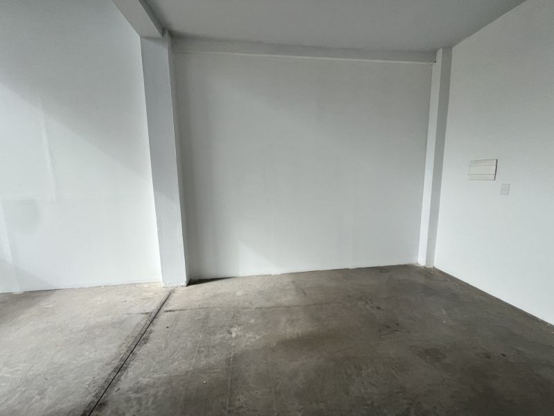 Sala com 1 banheiro para alugar no bairro Morro do Leoncio, Taquara