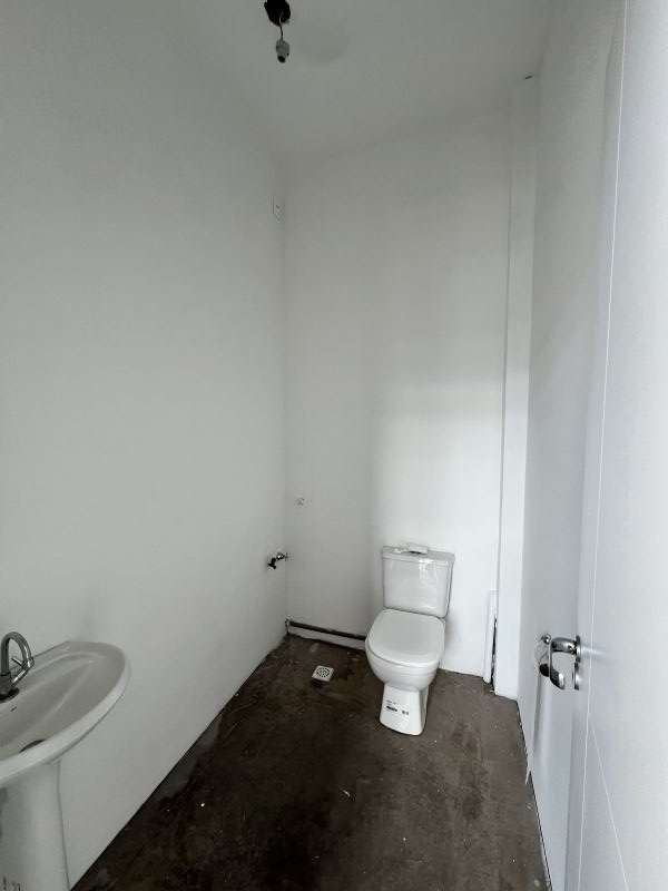 Sala com 1 banheiro para alugar no bairro Morro do Leoncio, Taquara