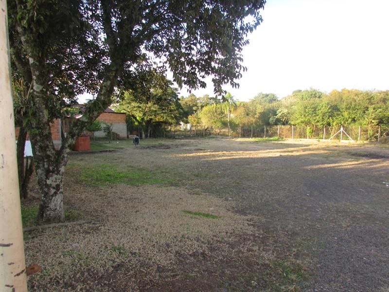 Prédio com 1 banheiro e 668m² para alugar no bairro Mundo Novo, Taquara