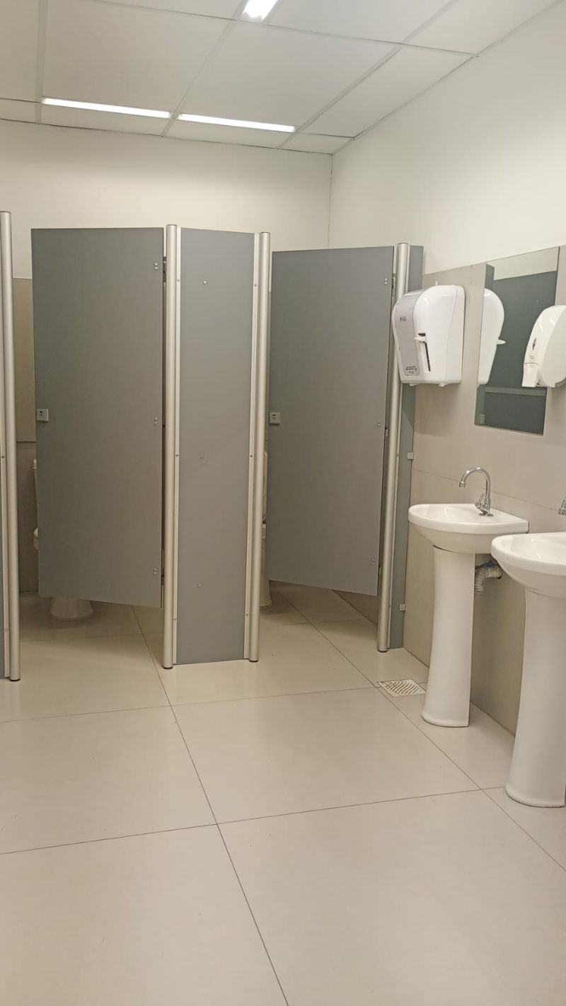Prédio para alugar no bairro Centro, Parobe