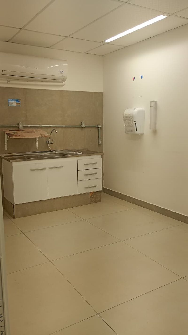 Prédio para alugar no bairro Centro, Parobe