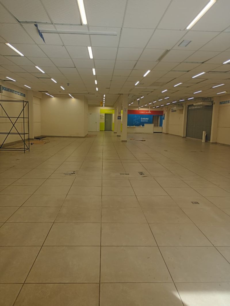 Prédio para alugar no bairro Centro, Parobe