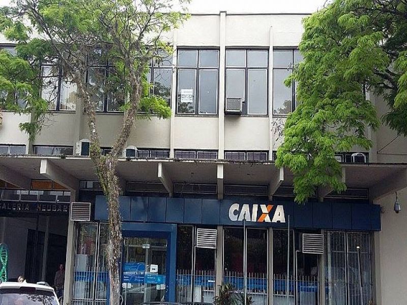 Sala com 57m² para alugar no bairro Centro, Igrejinha
