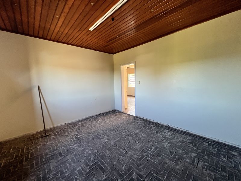 Prédio para alugar no bairro Petropolis, Taquara