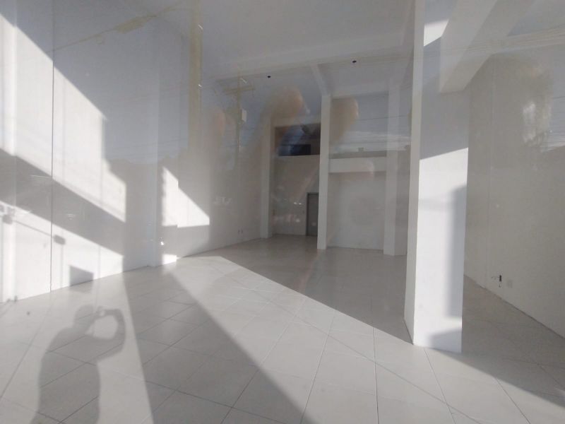Sala para alugar no bairro Centro, Tres Coroas