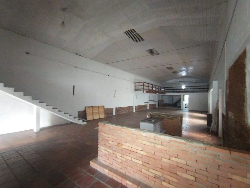 Sala para alugar no bairro Centro, Igrejinha