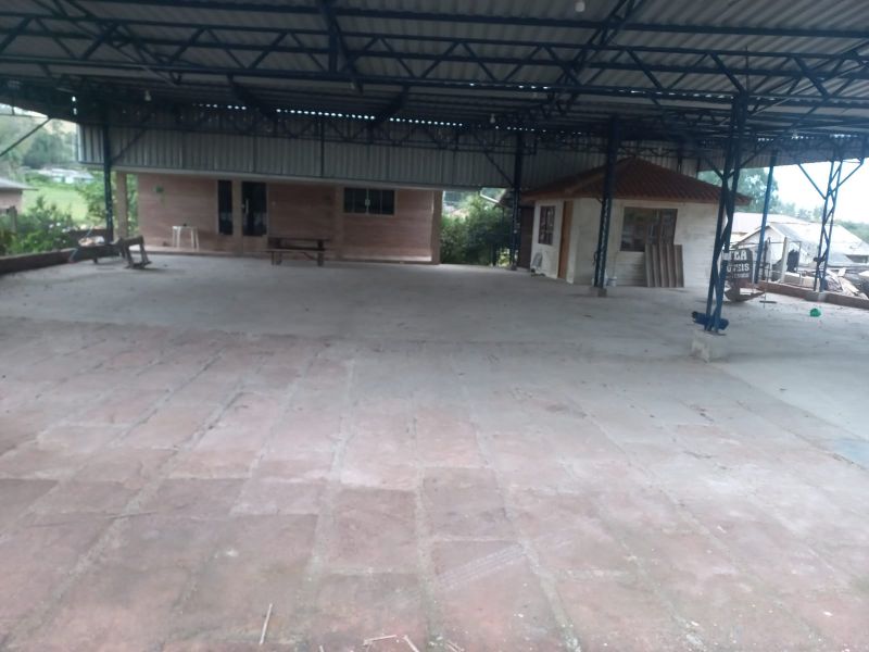 Pavilhao para alugar no bairro Passo dos Ferreiros, Taquara