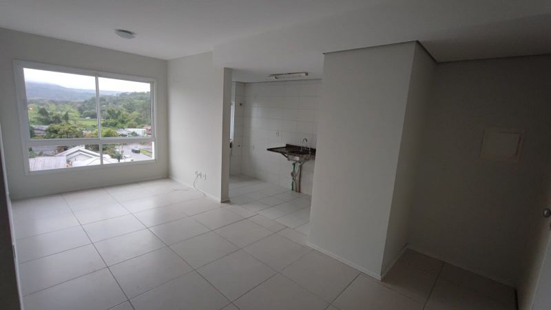 Apartamento com 2 quartos e 2 banheiros para alugar no bairro Xv de Novembro, Igrejinha