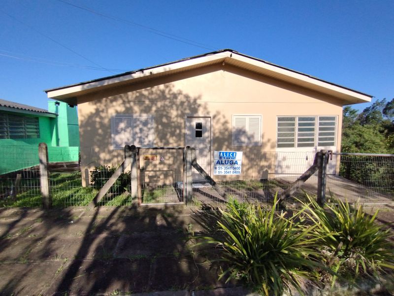 Casa com 3 quartos e 1 banheiro para alugar no bairro Cruzeiro do Sul, Taquara