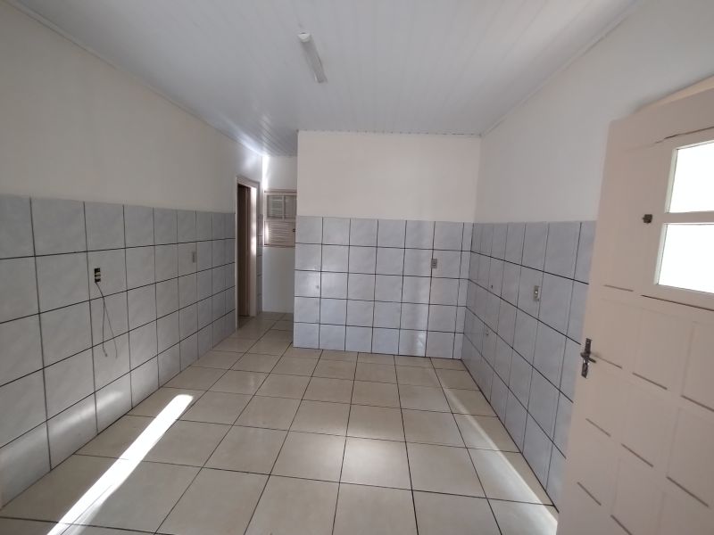 Casa com 3 quartos e 1 banheiro para alugar no bairro Cruzeiro do Sul, Taquara