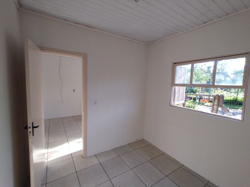 Casa com 3 quartos e 1 banheiro para alugar no bairro Cruzeiro do Sul, Taquara