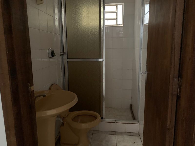 Kitnet para alugar no bairro Centro, Parobe