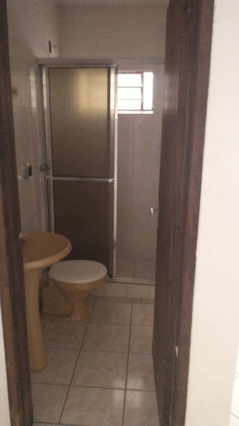 Kitnet para alugar no bairro Centro, Parobe