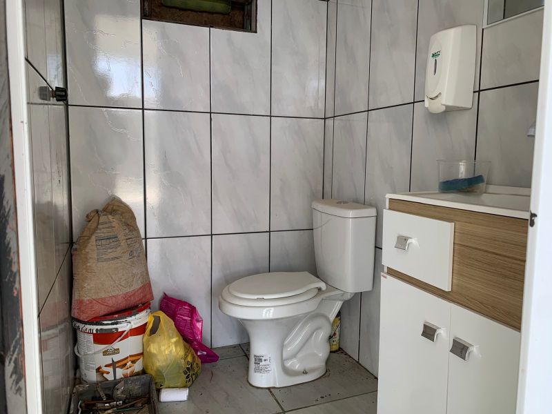 Sala para alugar no bairro Vila Feliz, Parobe