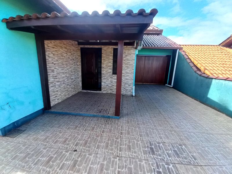 Casa com 3 quartos para alugar no bairro Santa Terezinha, Taquara