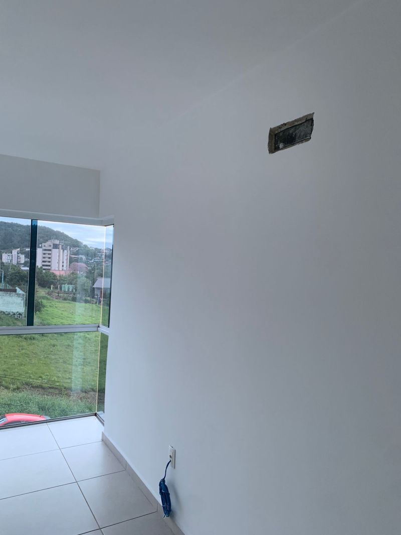 Apartamento com 2 quartos e 1 banheiro para alugar no bairro Centro, Parobe