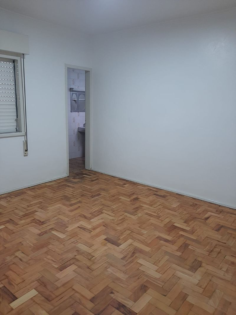 Apartamento com 3 quartos e 1 banheiro para alugar no bairro Centro, Taquara