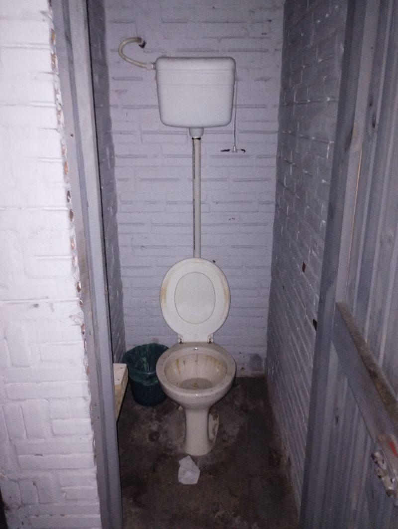 Prédio com 1 banheiro para alugar no bairro Santa Terezinha, Taquara