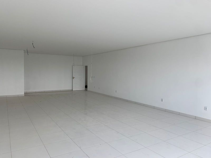 Sala Superior com 1 banheiro e 65m² para alugar no bairro Centro, Parobe
