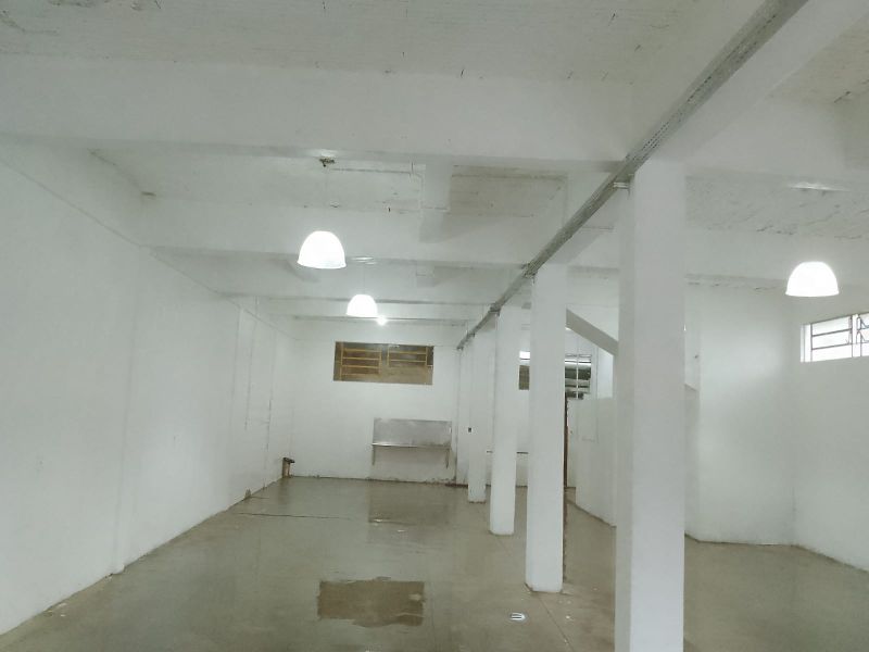 Sala com 200m² para alugar no bairro Paraiso, Parobe