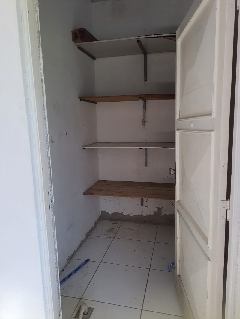 Prédio com 2 banheiros para alugar no bairro Figueira, Igrejinha