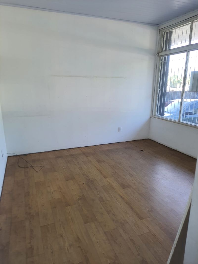 Prédio com 2 banheiros para alugar no bairro Figueira, Igrejinha