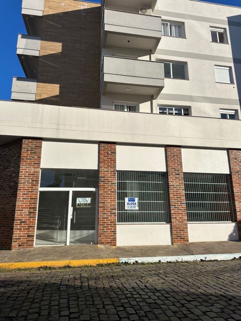 Apartamento com 2 quartos e 1 banheiro para alugar no bairro Centro, Taquara