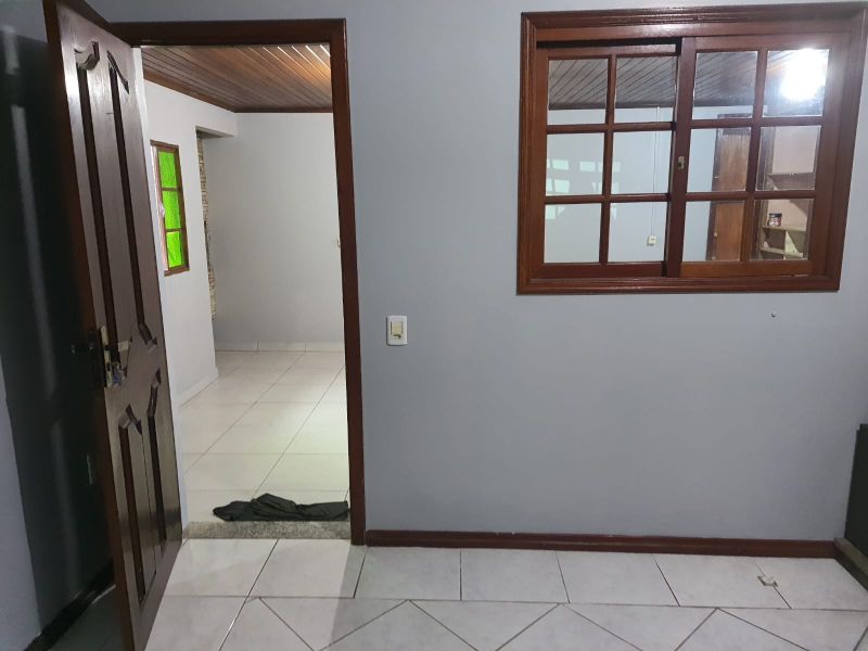 Casa com 3 quartos e 1 banheiro para alugar no bairro Vila Nova, Igrejinha