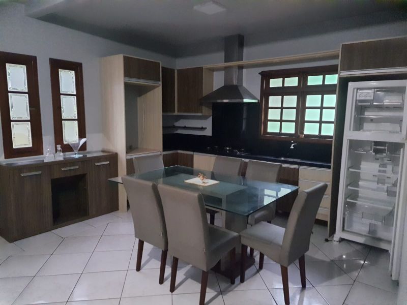 Casa com 3 quartos e 1 banheiro para alugar no bairro Vila Nova, Igrejinha