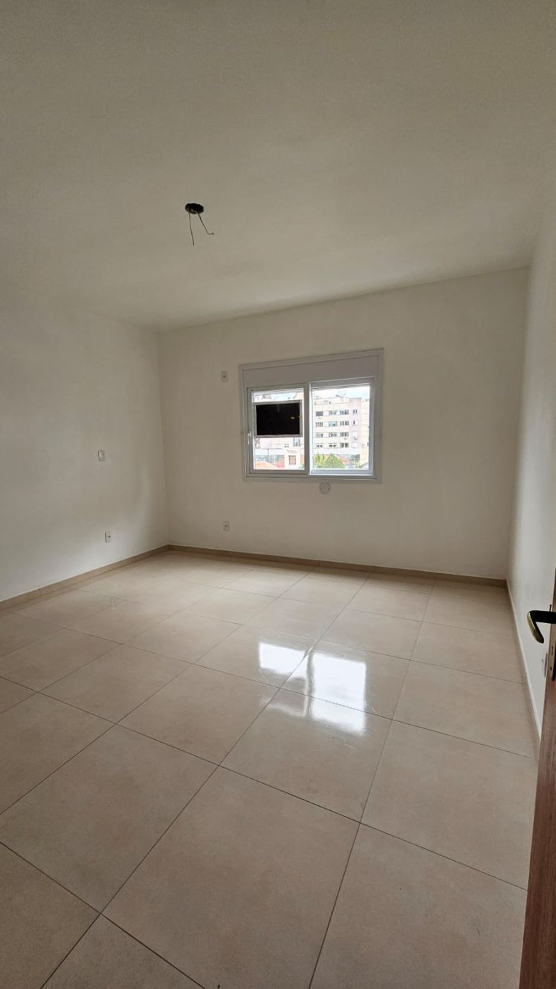 Apartamento com 2 quartos para alugar no bairro Centro, Taquara