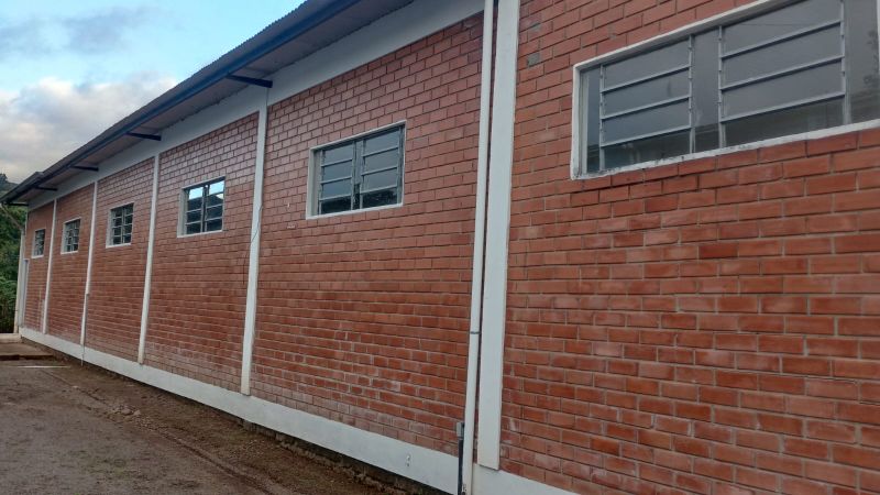 Prédio para alugar no bairro Figueira, Igrejinha