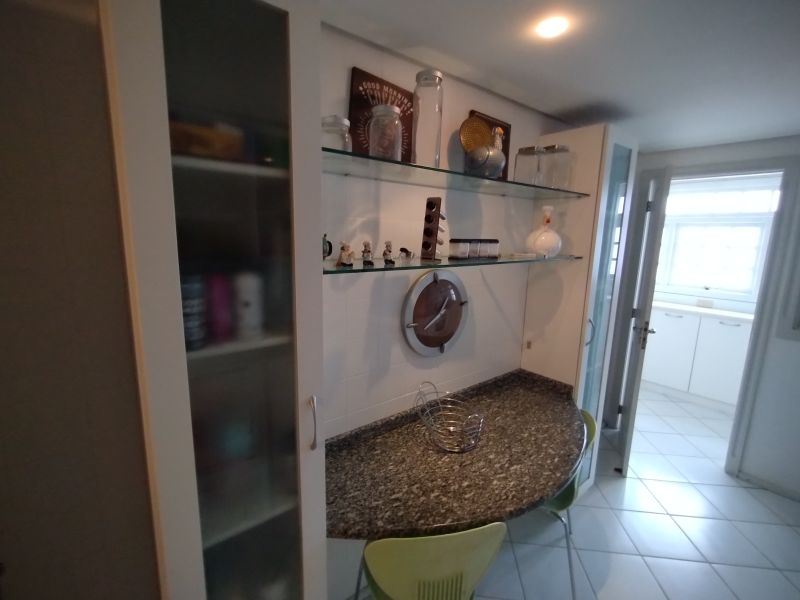Apartamento com 3 quartos para alugar no bairro Centro, Taquara