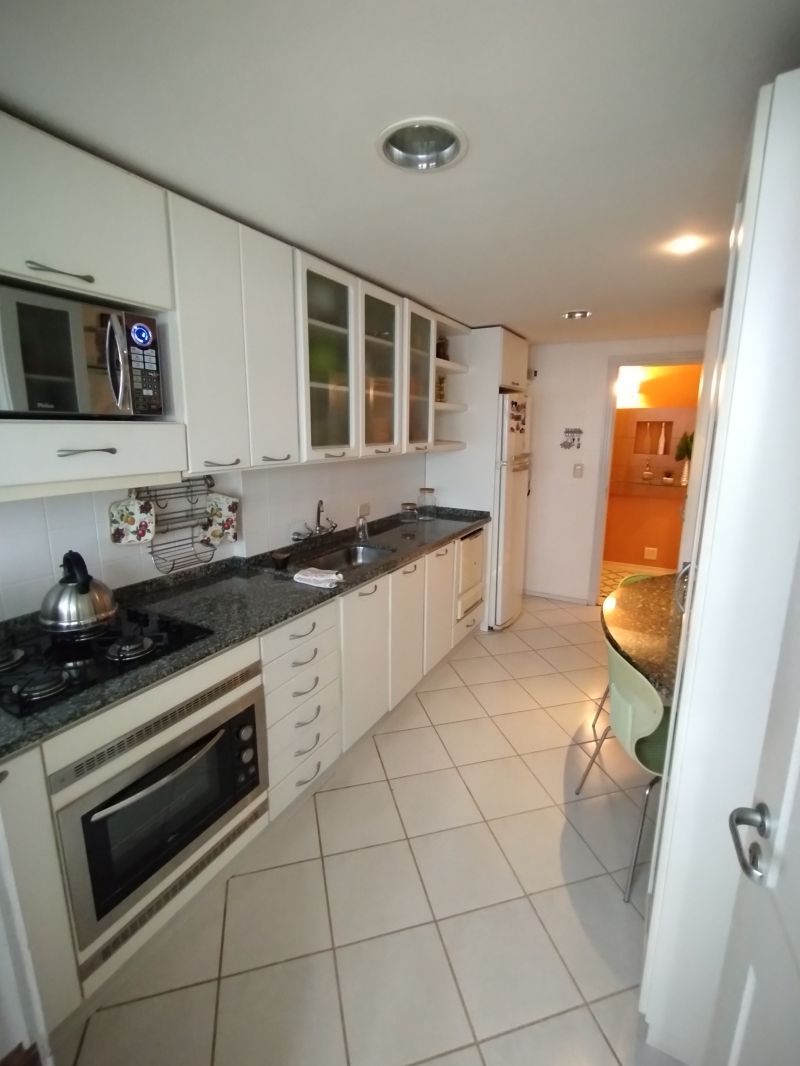 Apartamento com 3 quartos para alugar no bairro Centro, Taquara