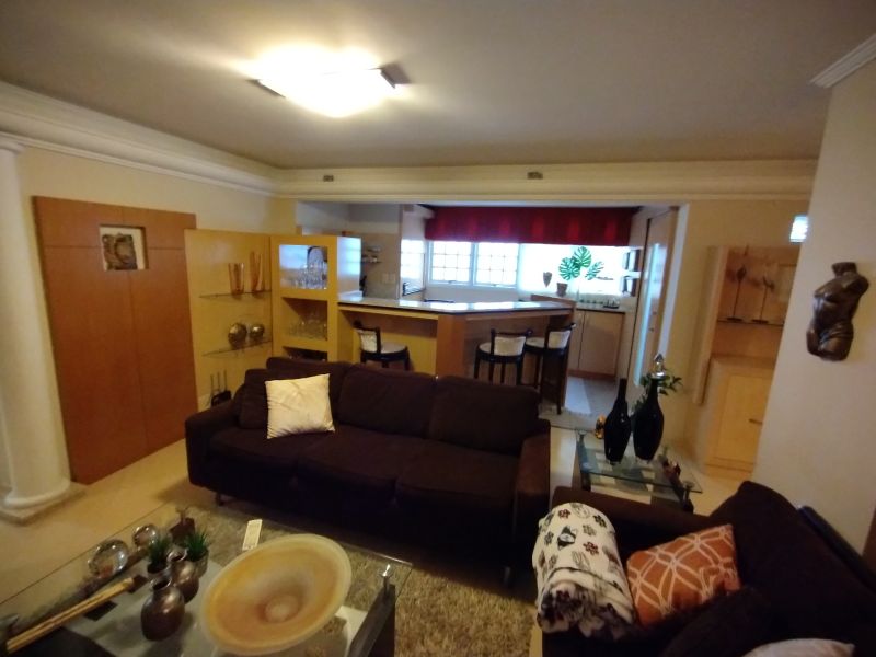 Apartamento com 3 quartos para alugar no bairro Centro, Taquara