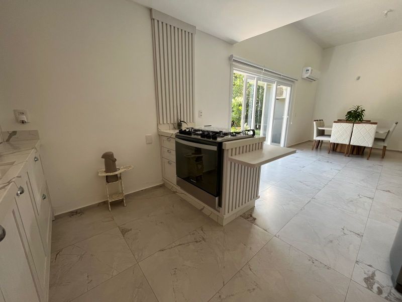 Casa com 1 quarto, 2 banheiros e 186m² para alugar no bairro Rural, Nova Hartz