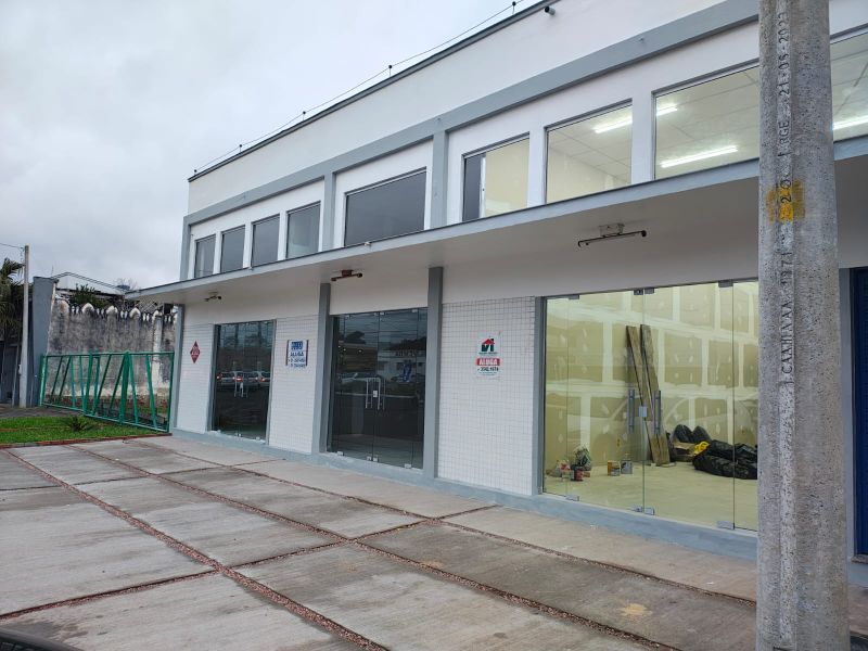 Sala com 250m² para alugar no bairro Centro, Taquara
