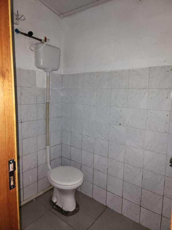 Prédio com 1 banheiro para alugar no bairro Medianeira, Taquara