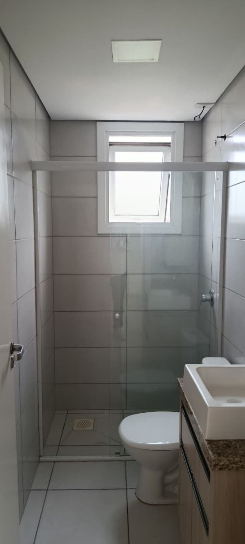 Apartamento com 2 quartos e 1 banheiro para alugar no bairro Centro, Parobe
