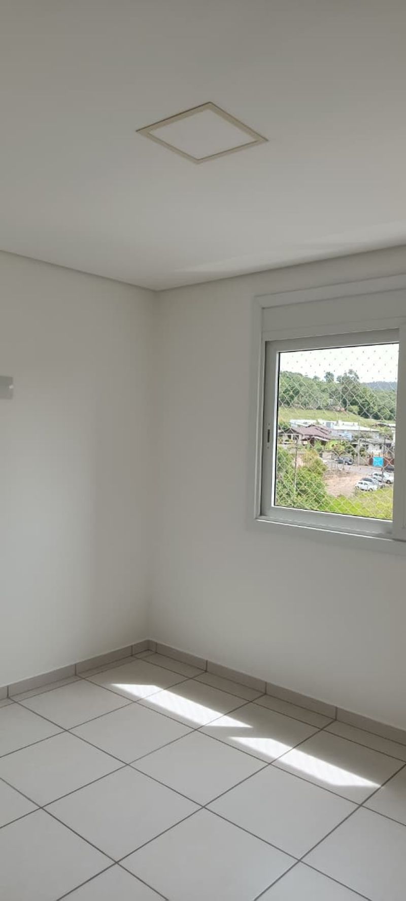 Apartamento com 2 quartos e 1 banheiro para alugar no bairro Centro, Parobe